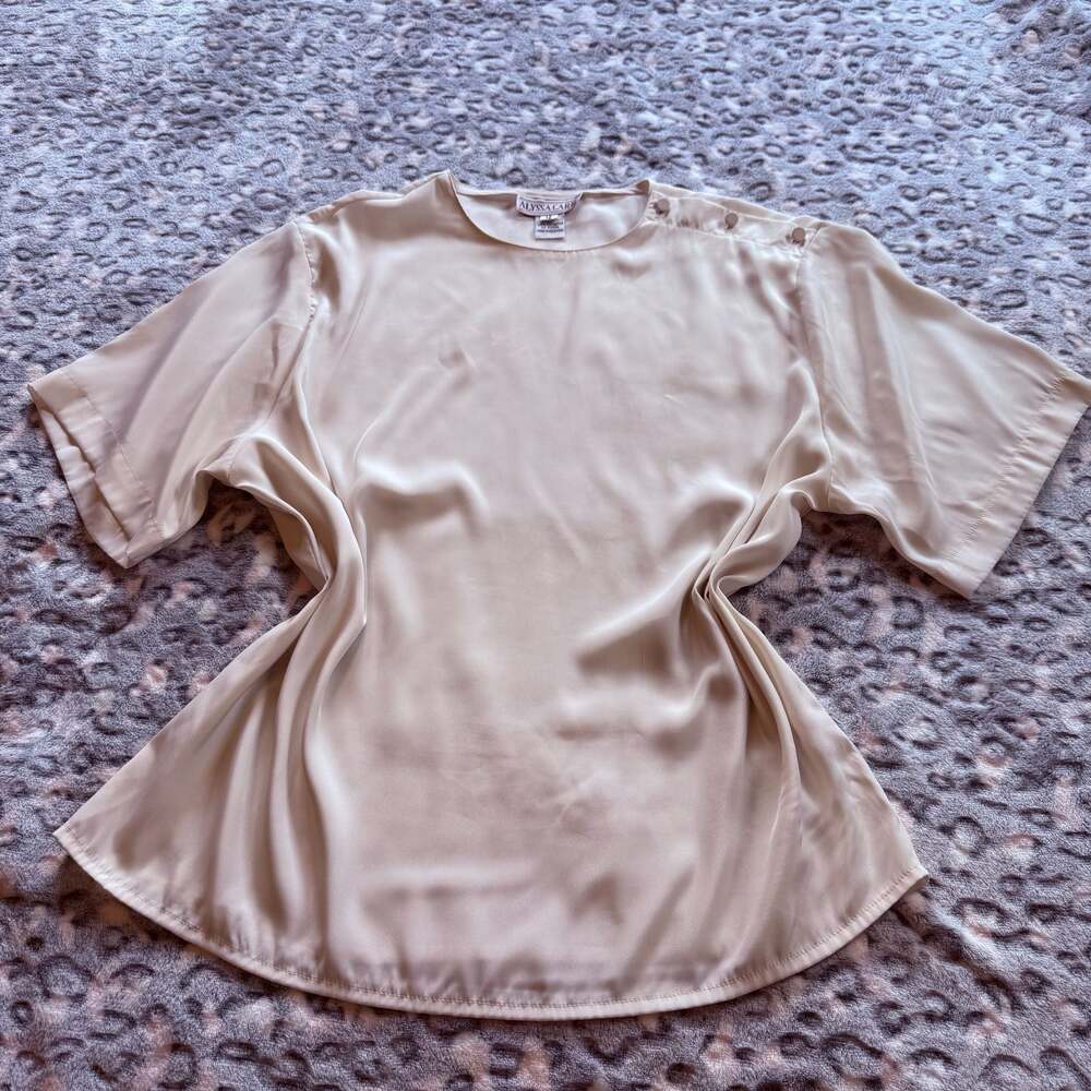 Alyssa Carr Vintage Beige Satin Polyester Short Sleeve Shoulder Button Blouse Si